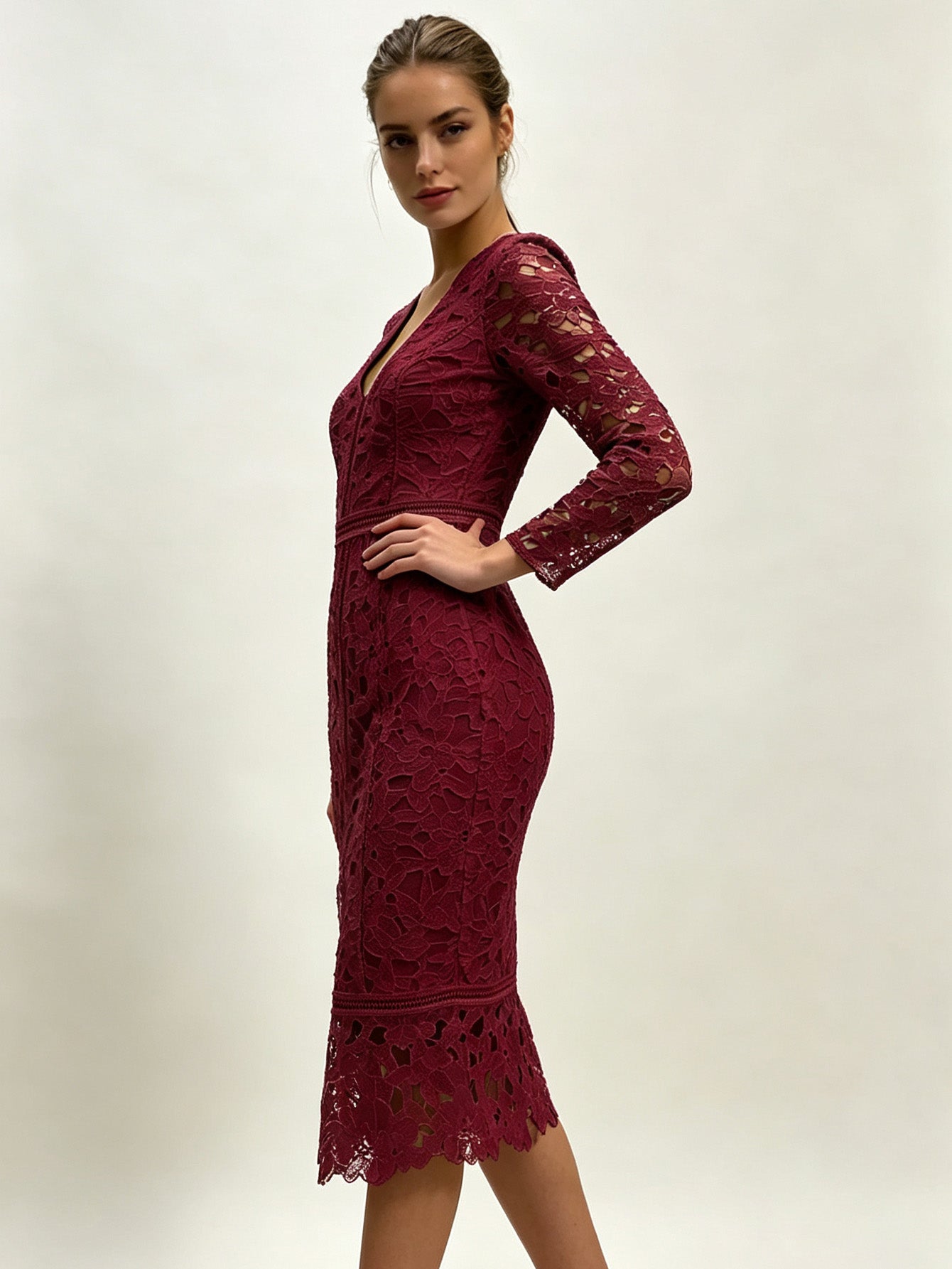 Marry | Long Sleeve V-Neck Lace Mermaid Midi Dress